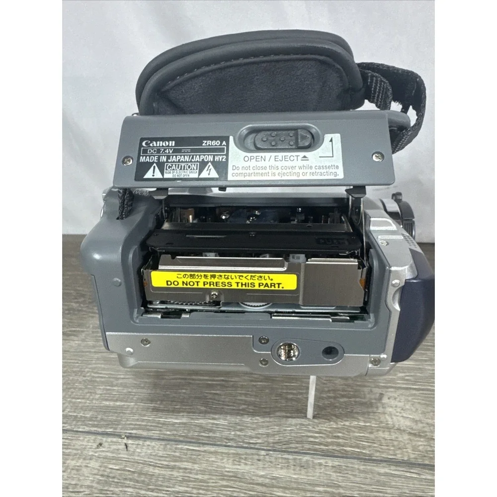 Canon ZR60 Camcorder - Silver - Parts Only- As Is- Turns On, Tape Doesn't Work